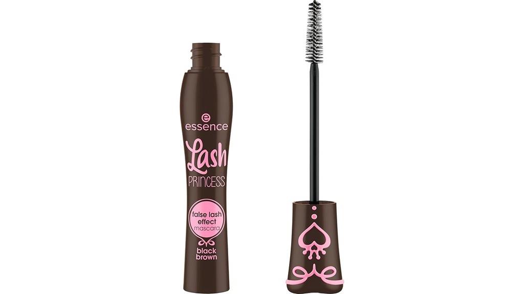 volumizing mascara with false lash effect