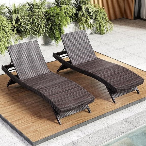 outdoor wicker lounge chairs